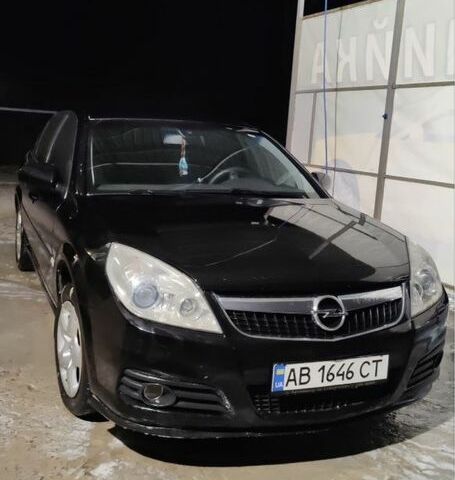 Черный Опель Вектра, объемом двигателя 2.2 л и пробегом 210 тыс. км за 4500 $, фото 1 на Automoto.ua
