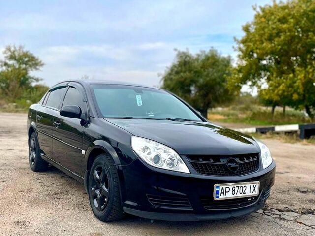Черный Опель Вектра, объемом двигателя 2.2 л и пробегом 183 тыс. км за 5500 $, фото 1 на Automoto.ua