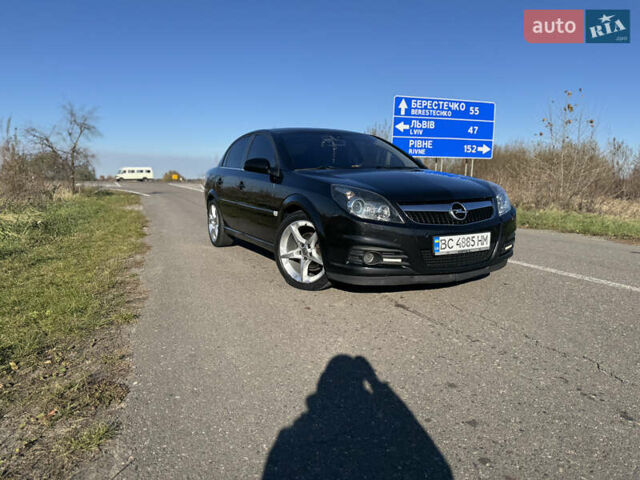 Черный Опель Вектра, объемом двигателя 2.2 л и пробегом 268 тыс. км за 6500 $, фото 1 на Automoto.ua