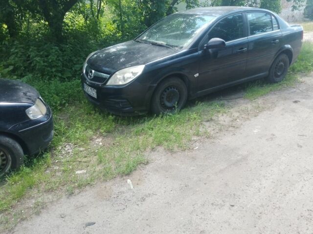 Черный Опель Вектра, объемом двигателя 1.9 л и пробегом 240 тыс. км за 1789 $, фото 1 на Automoto.ua