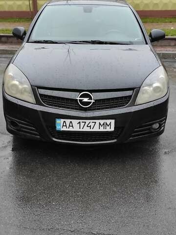 Черный Опель Вектра, объемом двигателя 2.2 л и пробегом 182 тыс. км за 5500 $, фото 1 на Automoto.ua