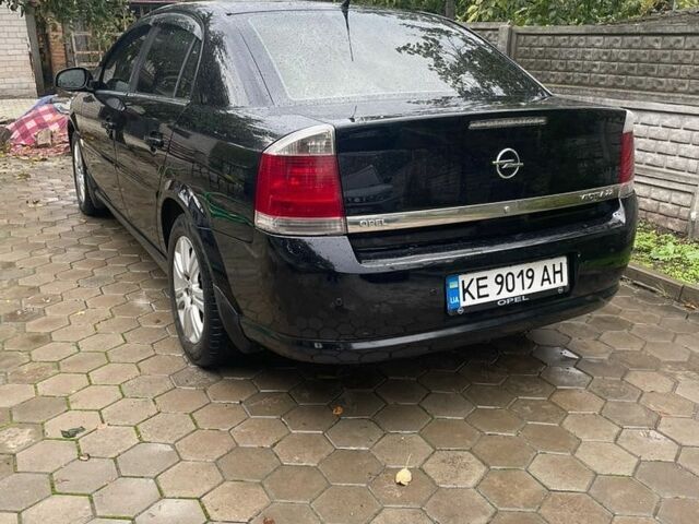 Чорний Опель Вектра, об'ємом двигуна 2.2 л та пробігом 223 тис. км за 6500 $, фото 1 на Automoto.ua