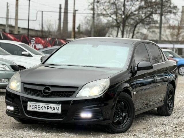 Чорний Опель Вектра, об'ємом двигуна 2.2 л та пробігом 268 тис. км за 4750 $, фото 1 на Automoto.ua