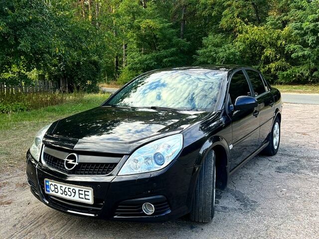 Чорний Опель Вектра, об'ємом двигуна 2.2 л та пробігом 221 тис. км за 5500 $, фото 1 на Automoto.ua