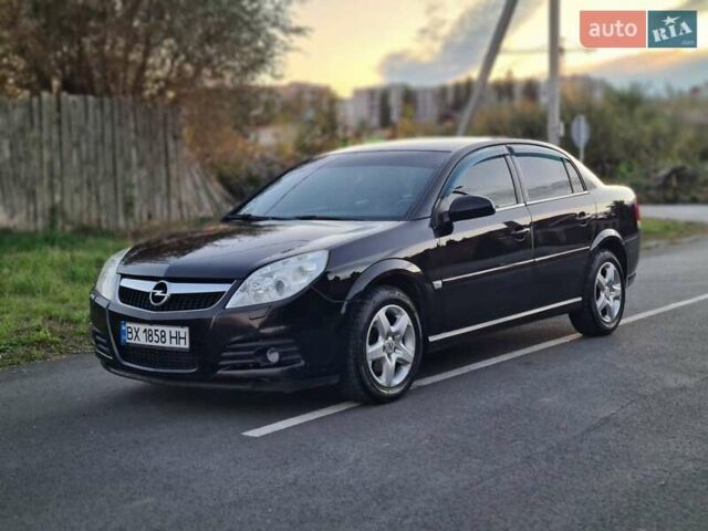Чорний Опель Вектра, об'ємом двигуна 2.2 л та пробігом 280 тис. км за 4950 $, фото 1 на Automoto.ua