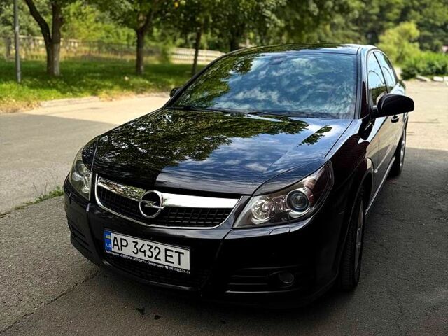 Черный Опель Вектра, объемом двигателя 2.2 л и пробегом 230 тыс. км за 5500 $, фото 1 на Automoto.ua