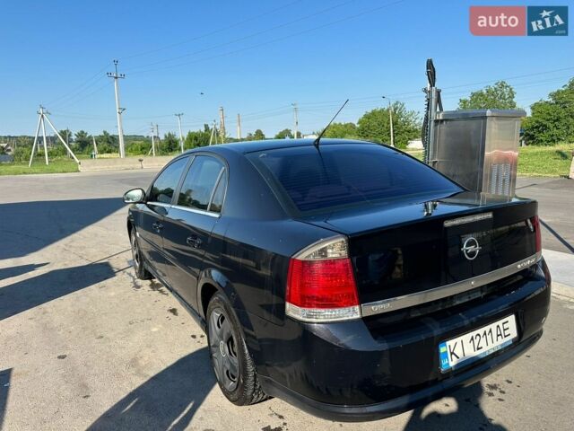 Черный Опель Вектра, объемом двигателя 2.2 л и пробегом 274 тыс. км за 4500 $, фото 1 на Automoto.ua