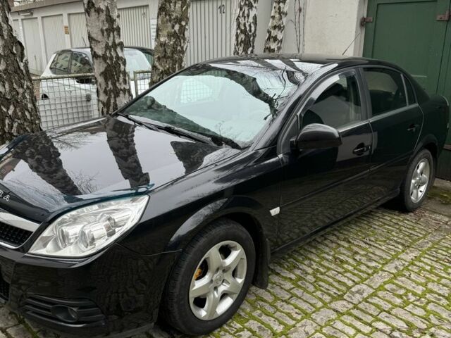 Чорний Опель Вектра, об'ємом двигуна 1.9 л та пробігом 180 тис. км за 6341 $, фото 1 на Automoto.ua