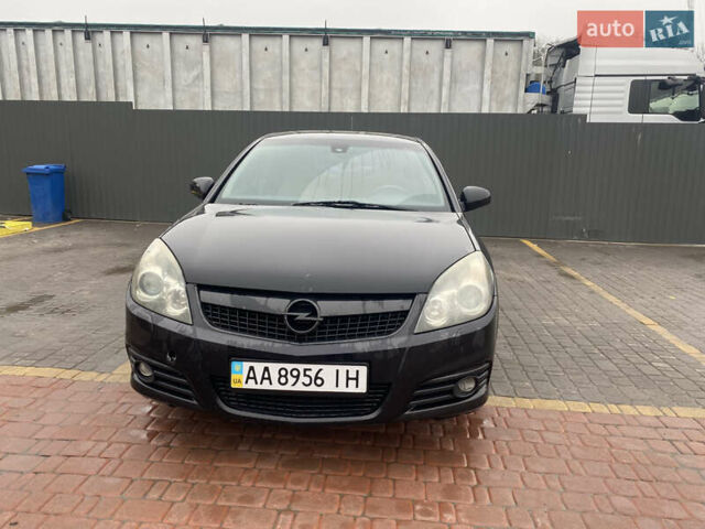 Чорний Опель Вектра, об'ємом двигуна 2.2 л та пробігом 268 тис. км за 5500 $, фото 1 на Automoto.ua