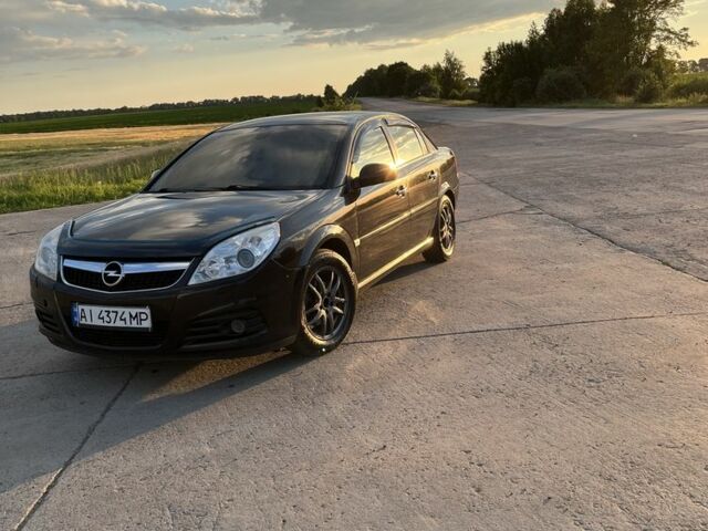 Черный Опель Вектра, объемом двигателя 2.2 л и пробегом 282 тыс. км за 5500 $, фото 1 на Automoto.ua