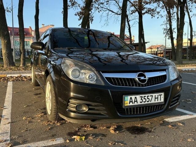 Чорний Опель Вектра, об'ємом двигуна 2.2 л та пробігом 236 тис. км за 7300 $, фото 1 на Automoto.ua