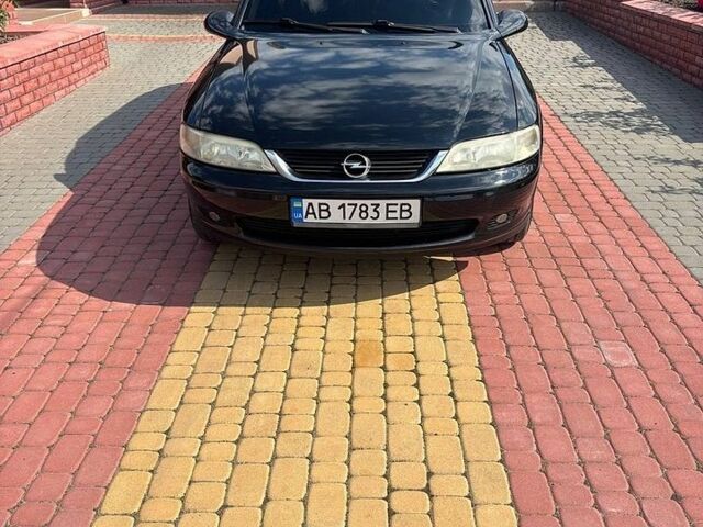 Чорний Опель Вектра, об'ємом двигуна 2 л та пробігом 341 тис. км за 3399 $, фото 1 на Automoto.ua