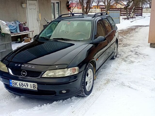 Чорний Опель Вектра, об'ємом двигуна 2 л та пробігом 356 тис. км за 2000 $, фото 1 на Automoto.ua