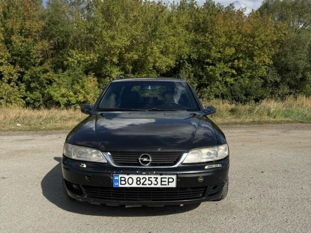 Черный Опель Вектра, объемом двигателя 2.2 л и пробегом 367 тыс. км за 3501 $, фото 1 на Automoto.ua