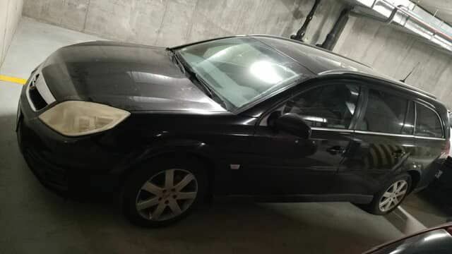 Чорний Опель Вектра, об'ємом двигуна 1.9 л та пробігом 375 тис. км за 4500 $, фото 1 на Automoto.ua