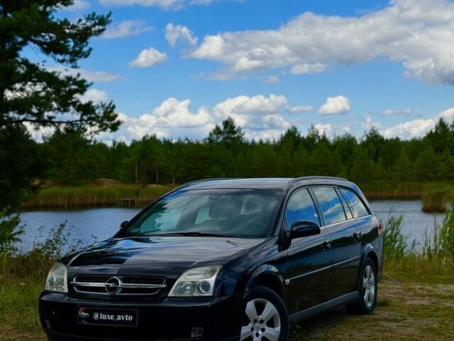 Черный Опель Вектра, объемом двигателя 1.9 л и пробегом 250 тыс. км за 2506 $, фото 1 на Automoto.ua