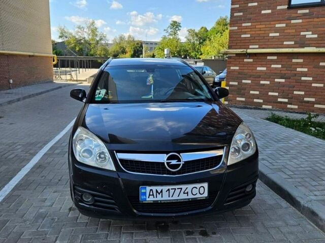 Черный Опель Вектра, объемом двигателя 1.9 л и пробегом 280 тыс. км за 7900 $, фото 1 на Automoto.ua