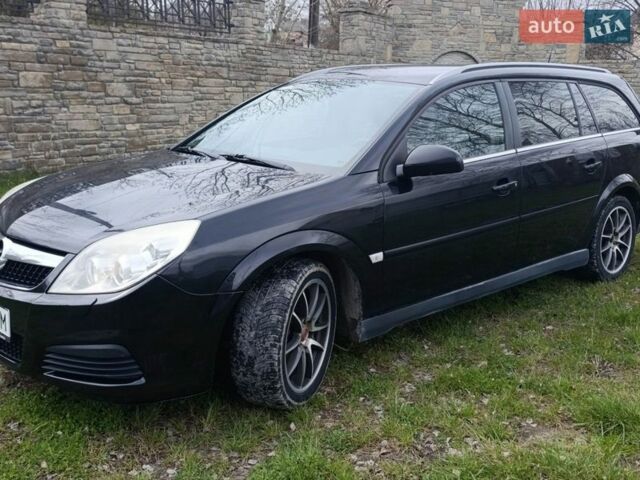 Черный Опель Вектра, объемом двигателя 1.9 л и пробегом 291 тыс. км за 5700 $, фото 1 на Automoto.ua