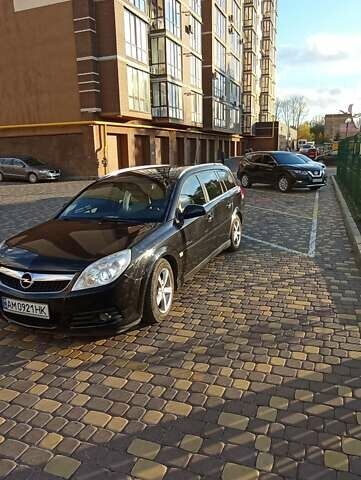 Черный Опель Вектра, объемом двигателя 1.9 л и пробегом 250 тыс. км за 6200 $, фото 1 на Automoto.ua