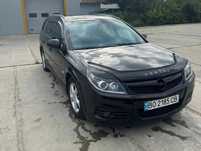 Черный Опель Вектра, объемом двигателя 1.91 л и пробегом 286 тыс. км за 5600 $, фото 1 на Automoto.ua