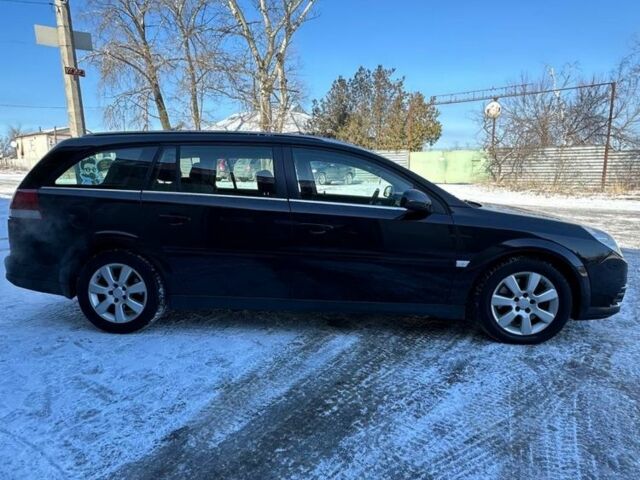 Черный Опель Вектра, объемом двигателя 3 л и пробегом 280 тыс. км за 1900 $, фото 1 на Automoto.ua