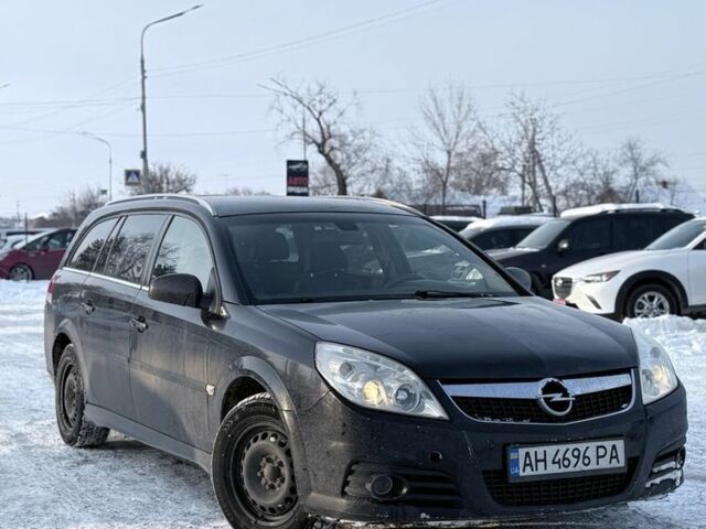 Черный Опель Вектра, объемом двигателя 1.9 л и пробегом 263 тыс. км за 4450 $, фото 1 на Automoto.ua