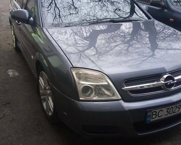 Черный Опель Вектра, объемом двигателя 2.2 л и пробегом 395 тыс. км за 4800 $, фото 1 на Automoto.ua