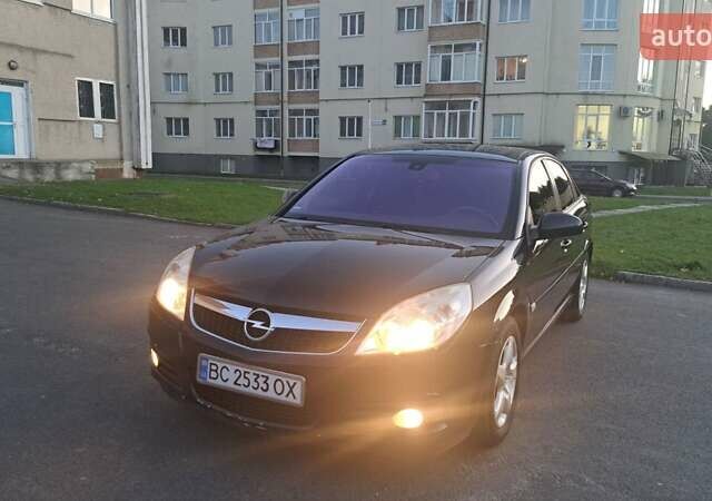 Черный Опель Вектра, объемом двигателя 1.9 л и пробегом 347 тыс. км за 6000 $, фото 1 на Automoto.ua