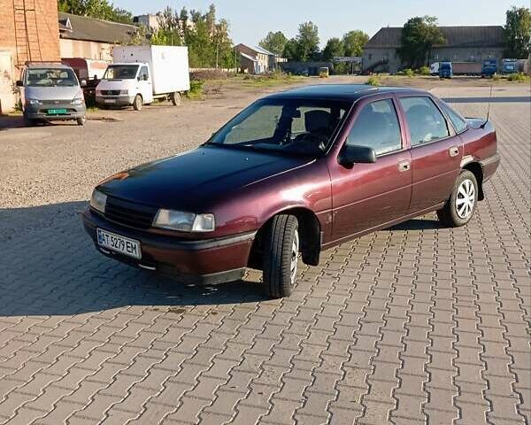 Фиолетовый Опель Вектра, объемом двигателя 0 л и пробегом 500 тыс. км за 1600 $, фото 1 на Automoto.ua