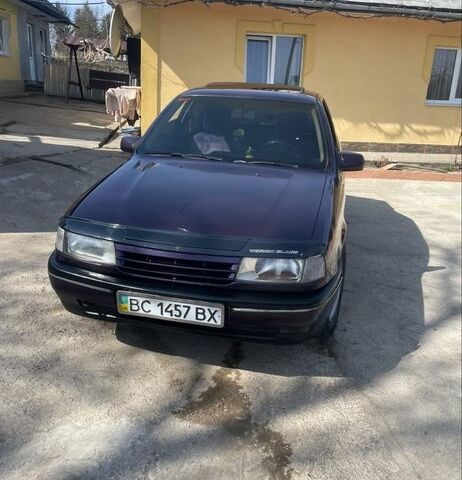 Фіолетовий Опель Вектра, об'ємом двигуна 1.8 л та пробігом 300 тис. км за 1300 $, фото 1 на Automoto.ua