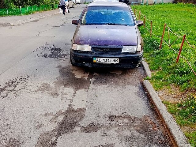 Фіолетовий Опель Вектра, об'ємом двигуна 1.8 л та пробігом 200 тис. км за 550 $, фото 1 на Automoto.ua