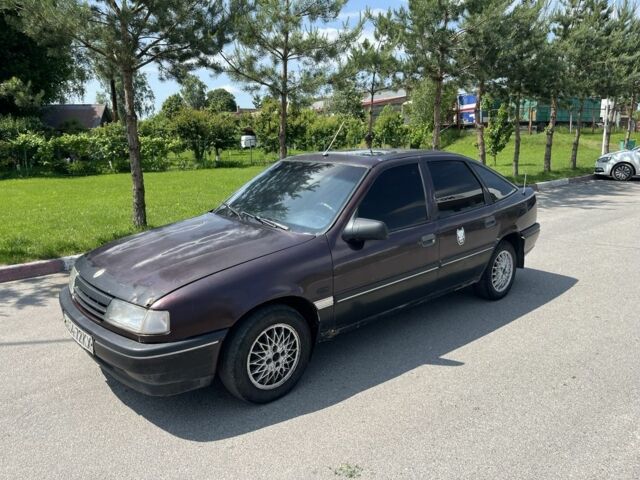 Фіолетовий Опель Вектра, об'ємом двигуна 0 л та пробігом 360 тис. км за 1200 $, фото 1 на Automoto.ua