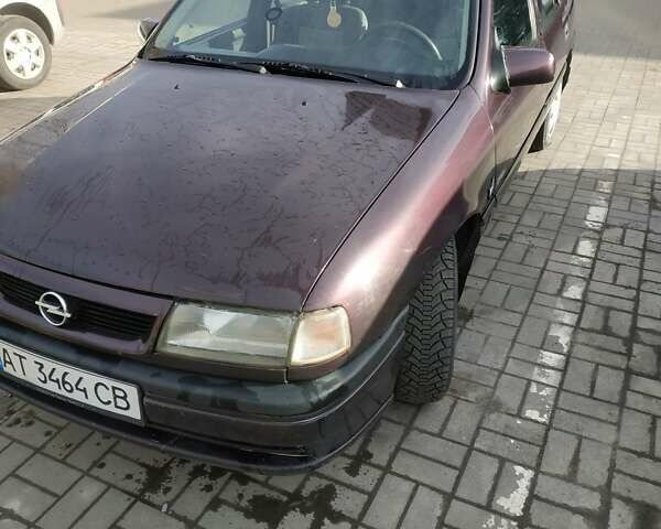 Фіолетовий Опель Вектра, об'ємом двигуна 1.8 л та пробігом 340 тис. км за 1100 $, фото 1 на Automoto.ua