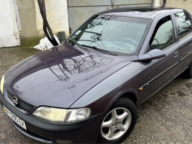 Фіолетовий Опель Вектра, об'ємом двигуна 1.8 л та пробігом 290 тис. км за 2250 $, фото 1 на Automoto.ua