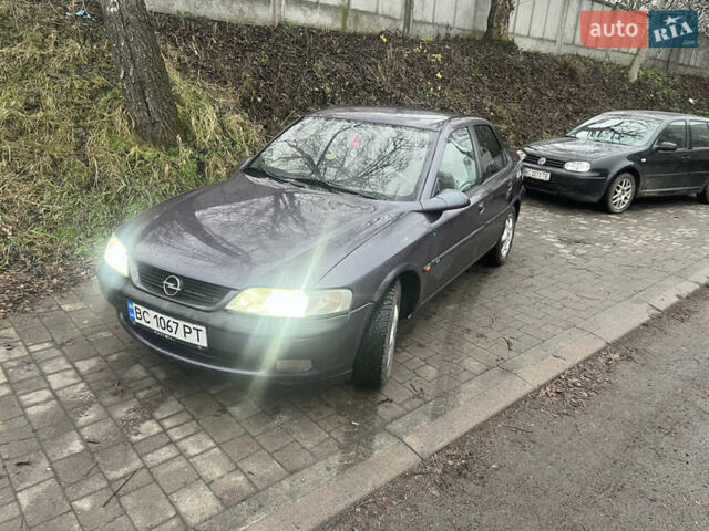 Фіолетовий Опель Вектра, об'ємом двигуна 1.8 л та пробігом 307 тис. км за 1900 $, фото 1 на Automoto.ua