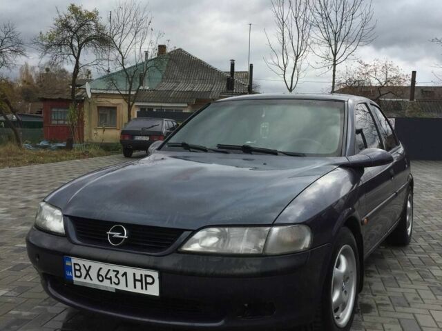 Опель Вектра 1996 в Шепетовке на Automoto.ua Фиолетовый Опель Вектра, объемом двигателя 1.6 л и пробегом 450 тыс. км за 1900 $, фото 1 на Automoto.ua