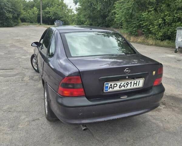 Фиолетовый Опель Вектра, объемом двигателя 2 л и пробегом 410 тыс. км за 2500 $, фото 1 на Automoto.ua