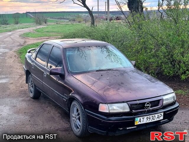 Коричневий Опель Вектра, об'ємом двигуна 1.5 л та пробігом 147 тис. км за 899 $, фото 1 на Automoto.ua