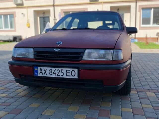 Красный Опель Вектра, объемом двигателя 2 л и пробегом 370 тыс. км за 2000 $, фото 1 на Automoto.ua