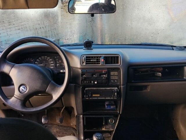 Червоний Опель Вектра, об'ємом двигуна 0 л та пробігом 310 тис. км за 1000 $, фото 1 на Automoto.ua