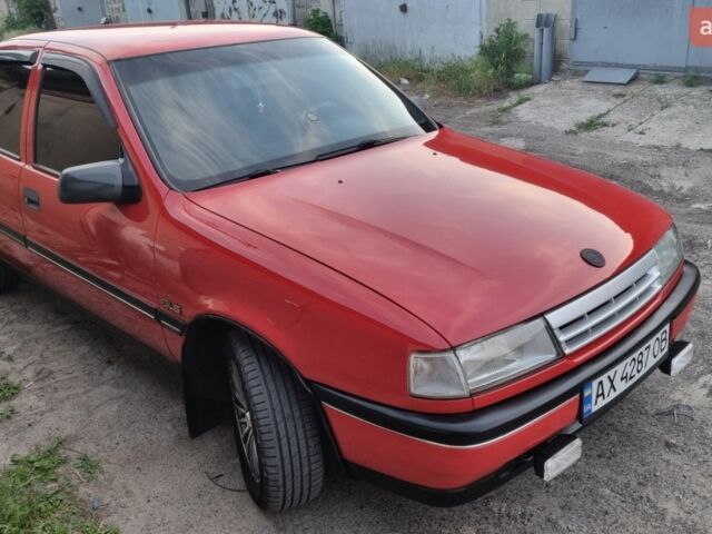 Красный Опель Вектра, объемом двигателя 1.6 л и пробегом 243 тыс. км за 2200 $, фото 1 на Automoto.ua
