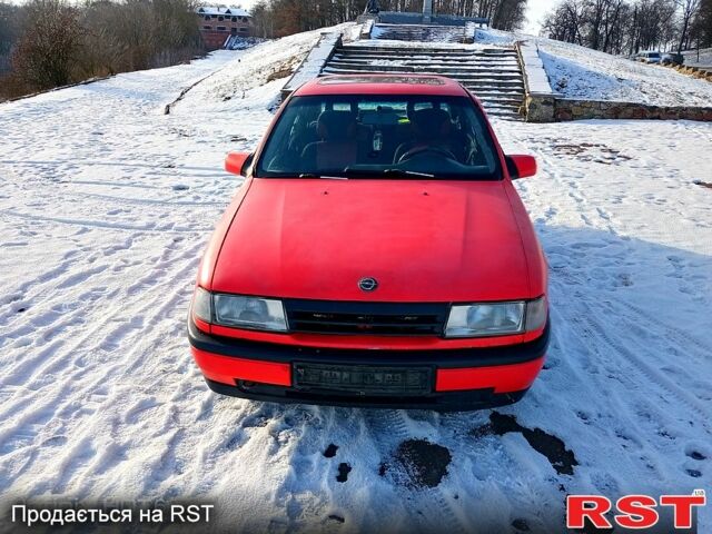 Червоний Опель Вектра, об'ємом двигуна 2 л та пробігом 350 тис. км за 1050 $, фото 1 на Automoto.ua