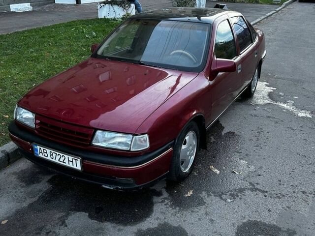 Красный Опель Вектра, объемом двигателя 2 л и пробегом 300 тыс. км за 1600 $, фото 1 на Automoto.ua