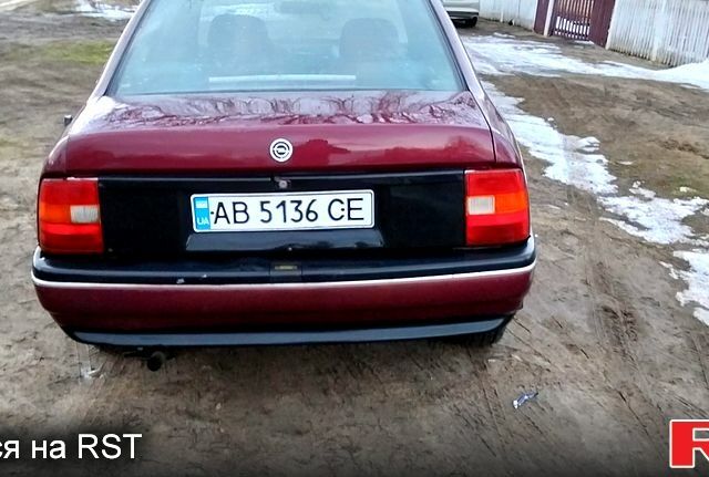 Червоний Опель Вектра, об'ємом двигуна 2 л та пробігом 440 тис. км за 1300 $, фото 1 на Automoto.ua