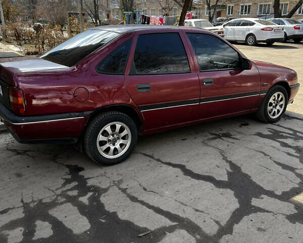 Червоний Опель Вектра, об'ємом двигуна 1.8 л та пробігом 289 тис. км за 1500 $, фото 1 на Automoto.ua