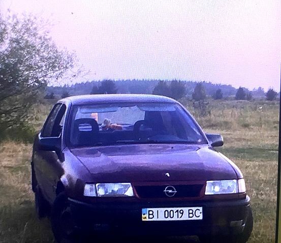 Красный Опель Вектра, объемом двигателя 1.6 л и пробегом 0 тыс. км за 560 $, фото 1 на Automoto.ua