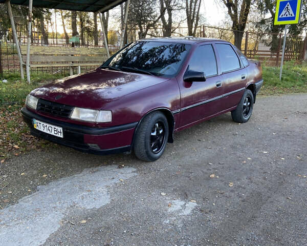 Опель Вектра 1990 у Самборе на Automoto.ua Червоний Опель Вектра, об'ємом двигуна 1.8 л та пробігом 280 тис. км за 1150 $, фото 1 на Automoto.ua