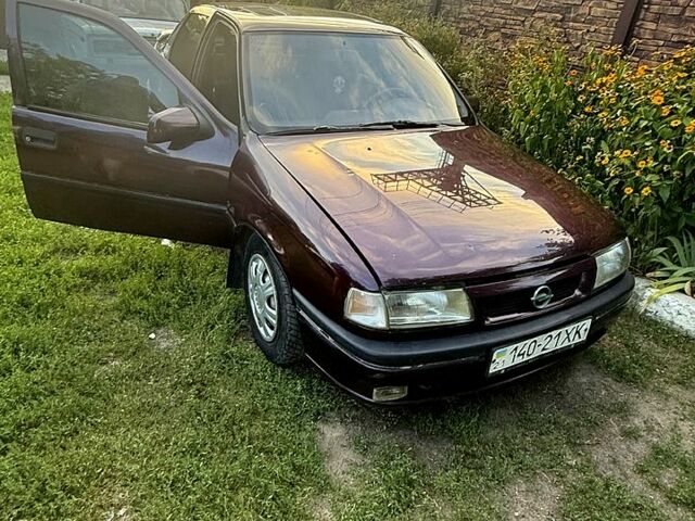 Червоний Опель Вектра, об'ємом двигуна 1.8 л та пробігом 330 тис. км за 1300 $, фото 1 на Automoto.ua