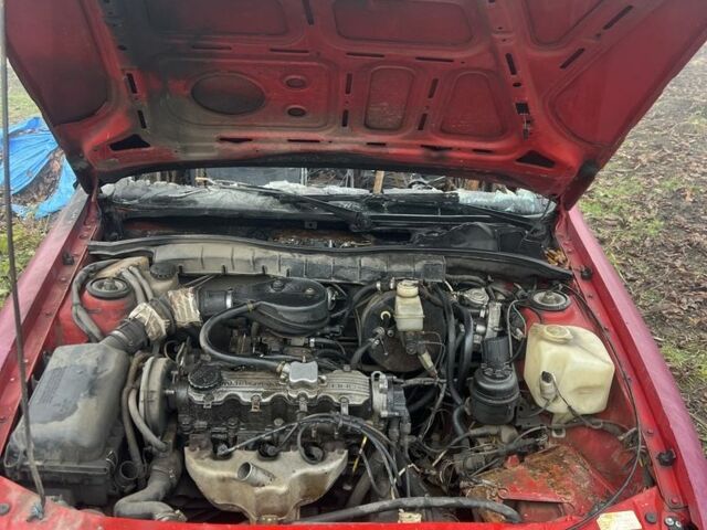 Червоний Опель Вектра, об'ємом двигуна 1.8 л та пробігом 3 тис. км за 250 $, фото 1 на Automoto.ua