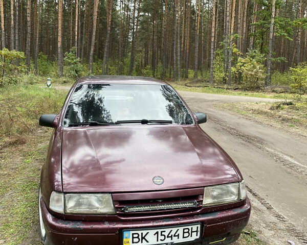 Червоний Опель Вектра, об'ємом двигуна 2 л та пробігом 300 тис. км за 999 $, фото 1 на Automoto.ua